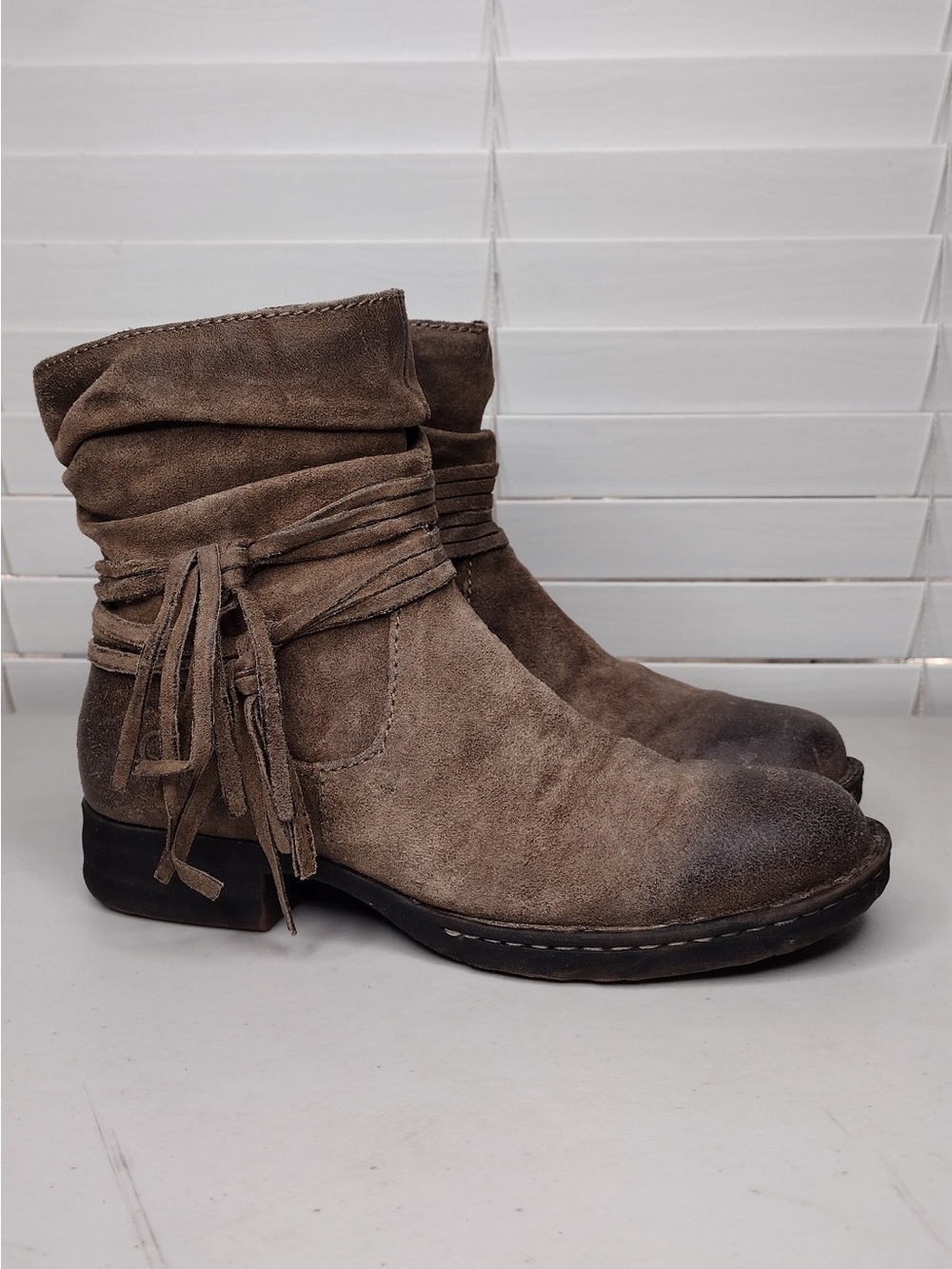 Born Cross Sz 7M Leather Boho Western Ankle Boots - Picture 3 of 13